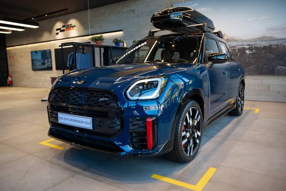 MINI COUNTRYMAN 2.0 16V TWINPOWER TURBO GASOLINA JOHN COOPER WORKS EXCLUSIVE ALL4 STEPTRONIC MINI COUNTRYMAN 2.0 16V TWINPOWER TURBO GASOLINA JOHN COOPER WORKS EXCLUSIVE ALL4 STEPTRONIC